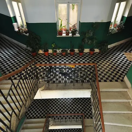 דירה Deluxe & Sarella