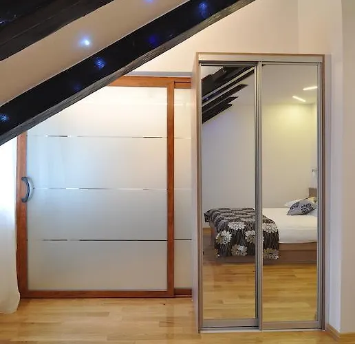 Deluxe & Sarella Apartmán Split